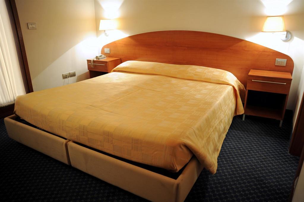 Hotel Vittoria San Giórgio di Nogaro Quarto foto